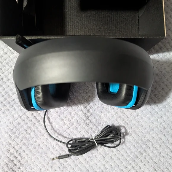 Logitech G432 Headset - Picture 9 of 11